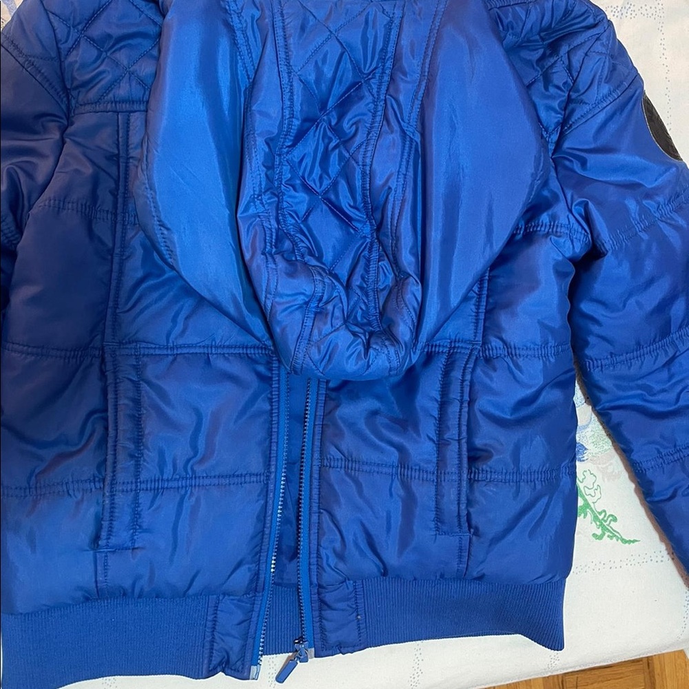 Mens bomber jacket in blue colour comes with good condition and great quality.